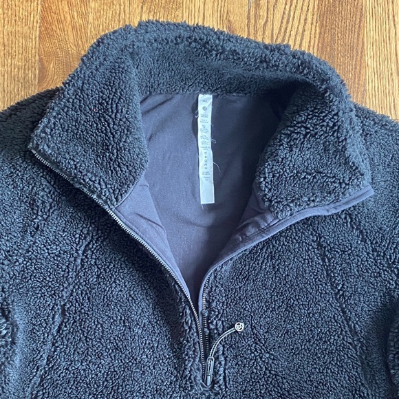 Black Lululemon Scuba oversized funnel-neck fleece, M/L. Like new condition - Picture 6 of 12